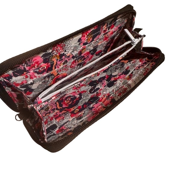 Vera Bradley Ultralight Black Go Ahead Crossbody, Wallet, ID,Lanyard Set Soldout - Picture 5 of 14